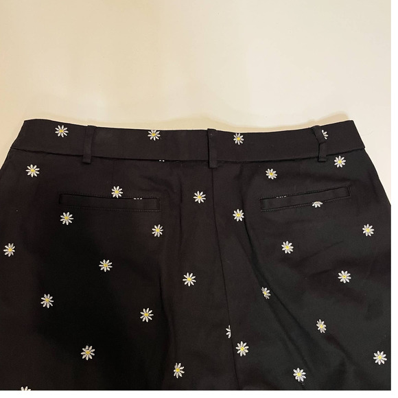Vintage Embroidered Daisy Black Cropped Trousers Size 12 - Picture 6 of 6